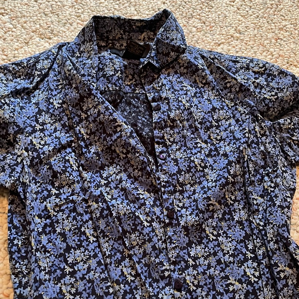 Express Vintage Blue Floral blouse